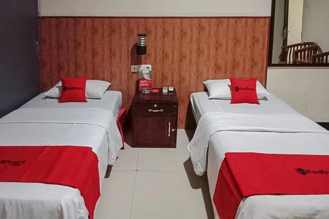 Reddoorz @ Sorong City Center Kültér fotó