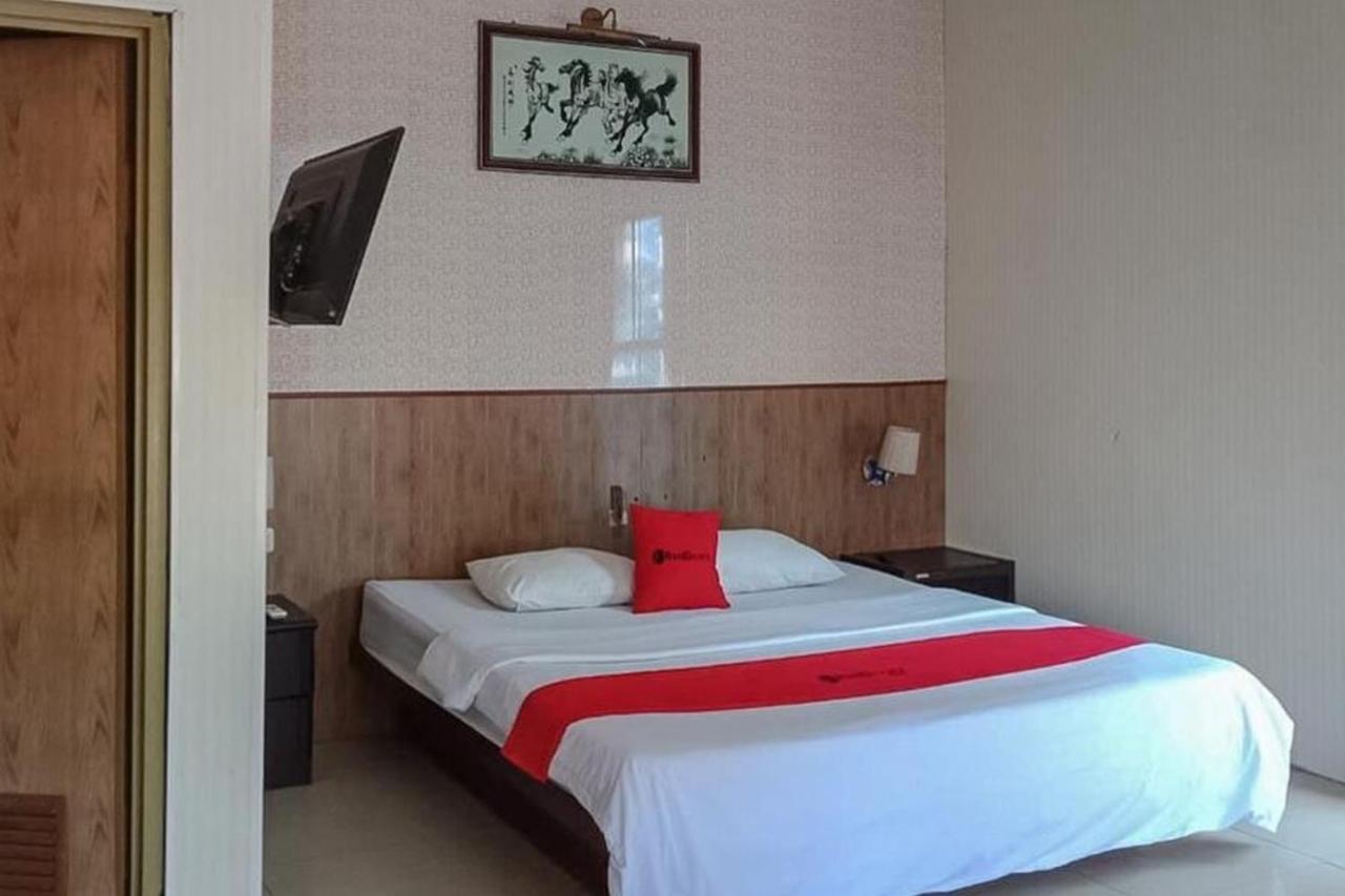 Reddoorz @ Sorong City Center Kültér fotó