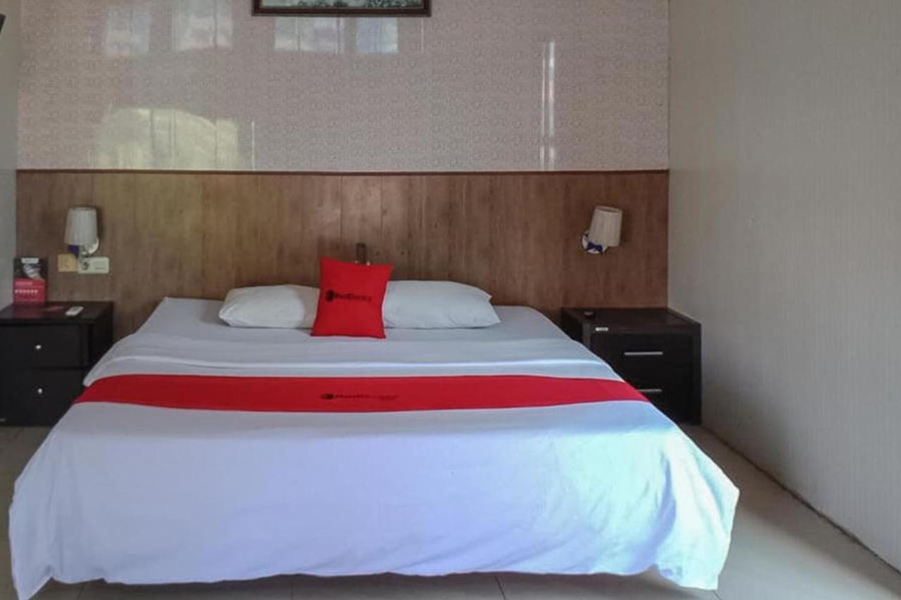 Reddoorz @ Sorong City Center Kültér fotó